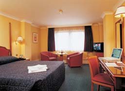 Holiday Inn Bristol Filton, Hambrook, Bristol