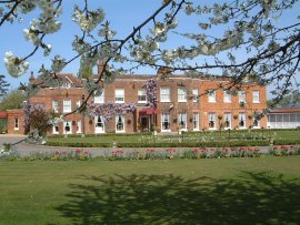 Bush Hall Hotel, Hertfordshire
