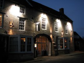 Halford Bridge Inn, Warwickshire