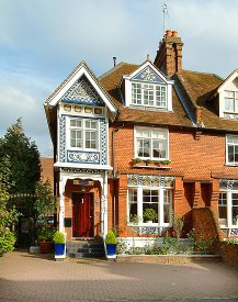 Alushta, Henley On Thames, Oxfordshire