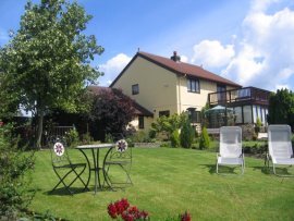 Ty Castell, Ty Castell, West Wales