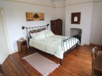 The Base Vegetarian Bed & Breakfast, Bristol, 