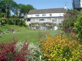 Manian Lodge, Kilgetty, West Wales