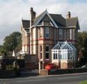 Chimneys Bed & Breakfast