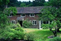 National Trust Cottages, Farnham, Surrey