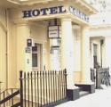 Carlton Hotel