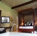 Hogarths Hotel