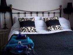 SW Bed & Breakfast, Swindon, Wiltshire