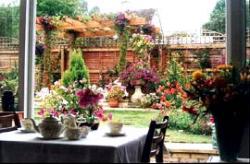 Courtlands Bed & Breakfast, Shipton under Wychwood, Oxfordshire