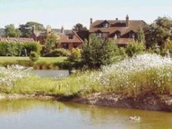 Lakeside Town Farm B&B, Kingston Blount, Oxfordshire