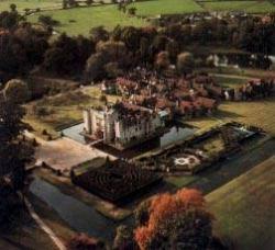 Hever Castle and Gardens