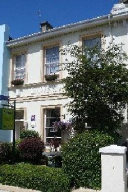 Lawnswood Guesthouse, Torquay, Devon