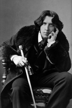Trial of Oscar Wilde begins